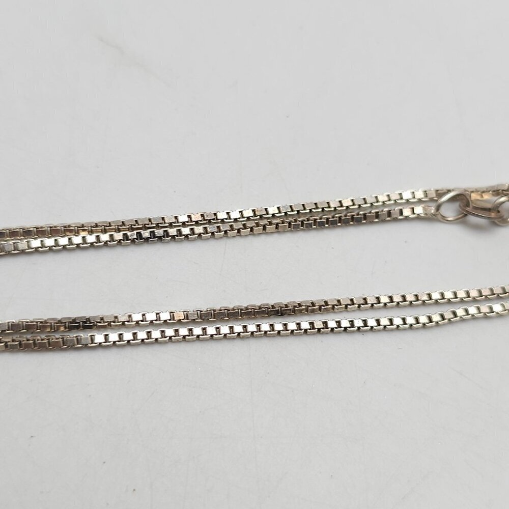Sterling Silver .925 Italian Box Chain Necklace 17.75 Inches Vintage 3.9g - Picture 2 of 6